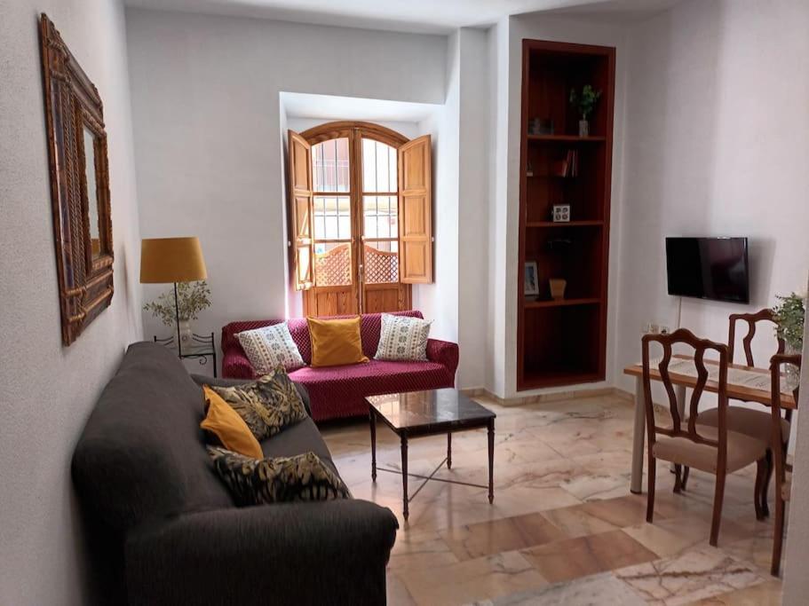 Apartamento Puerta Real 塞维利亚 外观 照片
