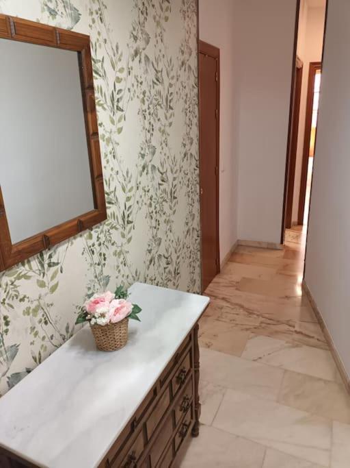 Apartamento Puerta Real 塞维利亚 外观 照片